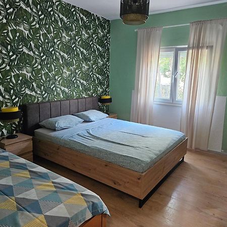 Apartmani Ljuba Rogoznica  Kültér fotó